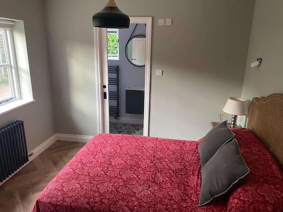 Lovely Quiet Cottage Sleeps 4 Adults, 4 Children, Dog Friendly Клей-некст-те-Сі Екстер'єр фото